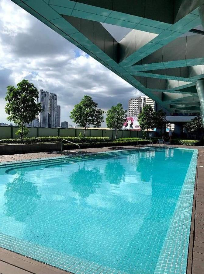 One Bedroom Condo Unit Fame Residences Manila Zewnętrze zdjęcie
